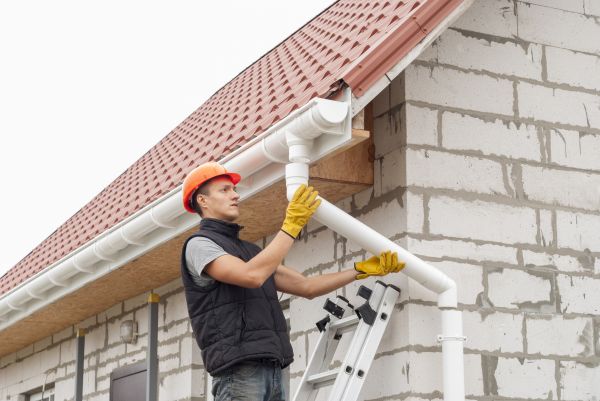 Downspout Blockage Removal in Iowa City